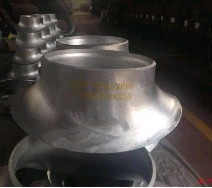 ASME B16.9 Pure Seamless Carbon Steel Pipe Fittings Metal Saddle