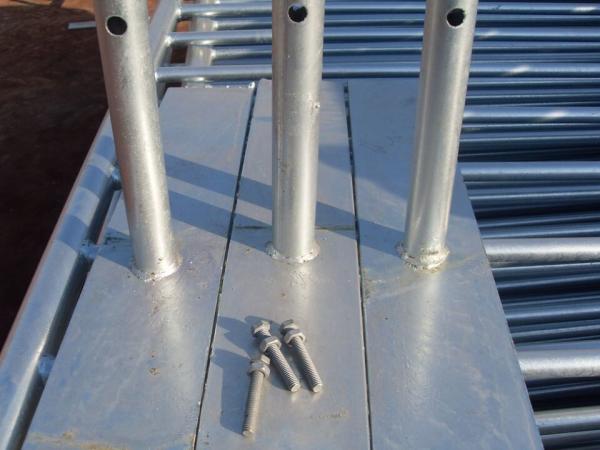 Dipped In Zinc bath Crowd Control Barrier