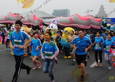 Красочные раздувные выдвиженческие продукты/большие раздувные ботинки Нике