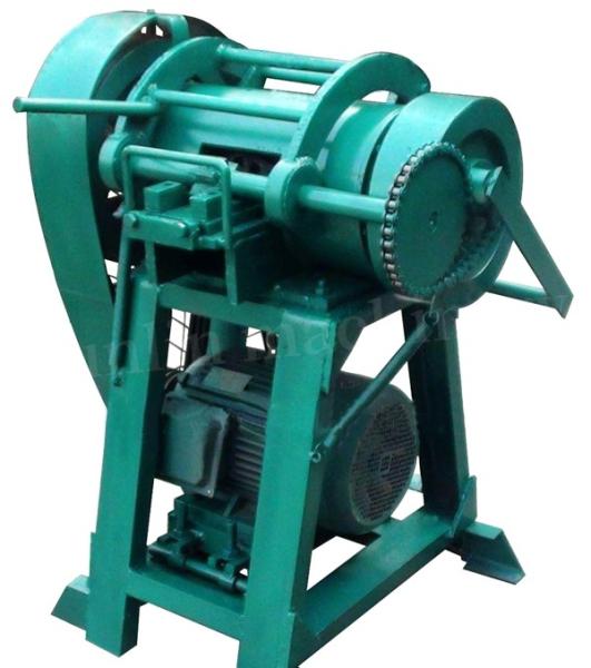 Machine de découpe de blocs de pneus à haut rendement 420r/min