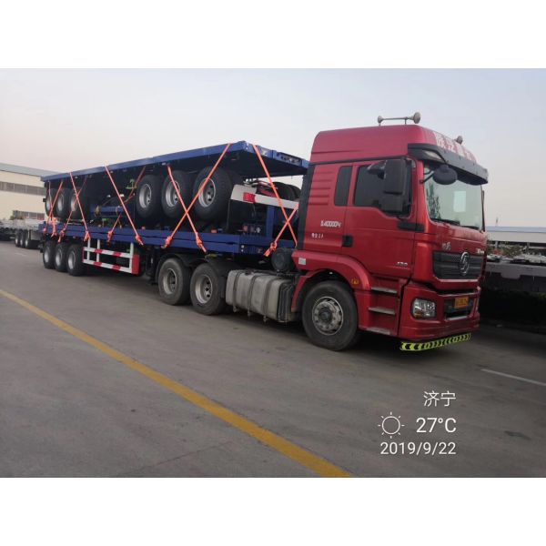 12R225 Optional Tire Type Flat Bed Semi Trailer ISO CCC SGS Certified Trailer Engineered for Tough Transport Conditions