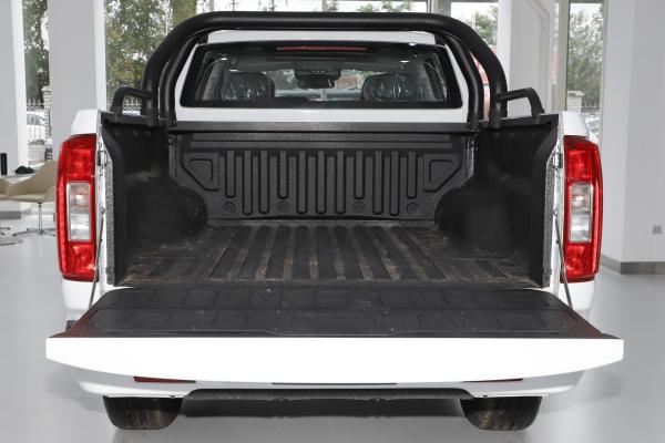 2023 Direct Practical Pickup Trucks Electric Pick Up EV White 4 Door Mini Electric Truck EV Car