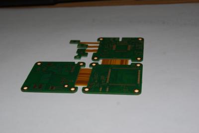 Tabela de circuito rígido flexível de 28 camadas de densidade de poliimida FR4 com componentes SMD