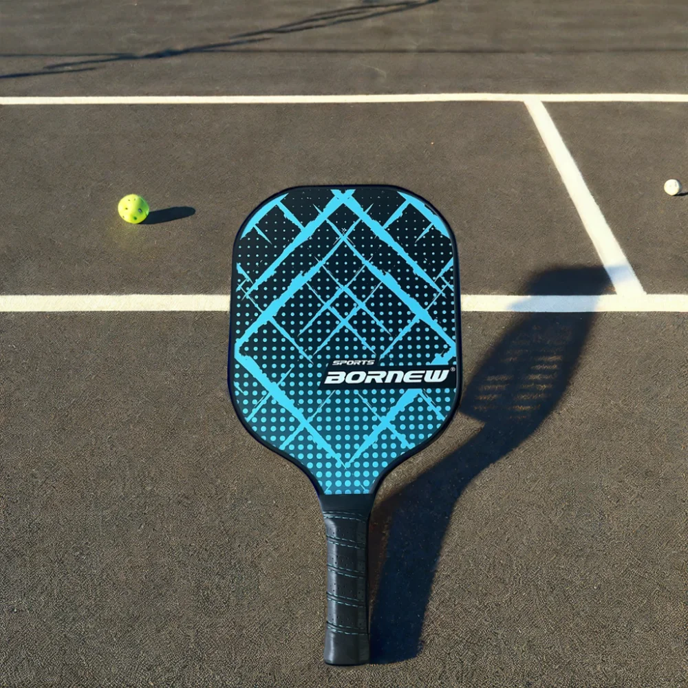 Comfortable Grip Outdoor Pickleball Paddles Lightweight 10mm Thickness