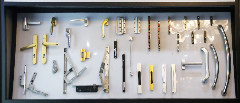 OEM ODM Aluminum Sliding Casement Style Windows ISO14001 Approved