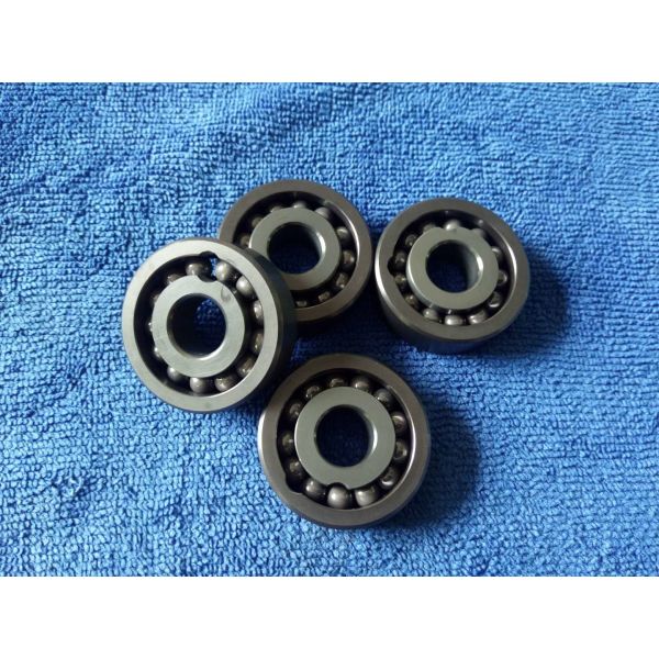 6200 Type High Speed Ceramic Ball Bearings P4-P6 Precision Grades White Or Black