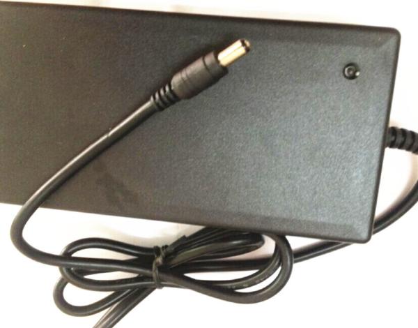 Hot Sales Desktop 9V 12V 24V 36V AC/DC switching power adaptor 12v 10a adaptor