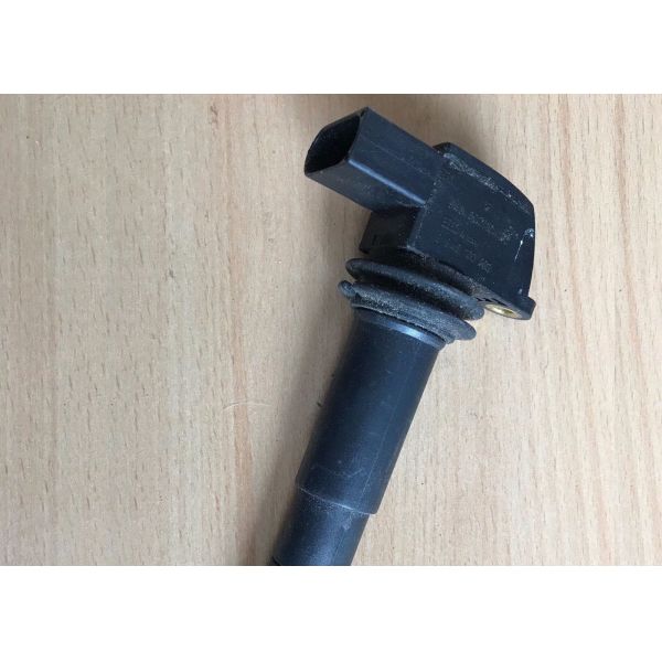 Electronic Porsche Cayenne Ignition Coils With Plastic Material OEM 94860210401