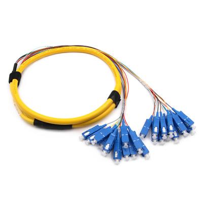 SC UPC 24 núcleos Fibra óptica Pigtail OFNR W/2 Bundles Fibra cabo de ruptura OS2 Jaqueta amarela