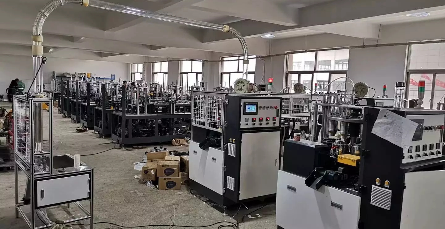 Машина 2000x1230x1700mm производства чашки ODM 3-16oz устранимая