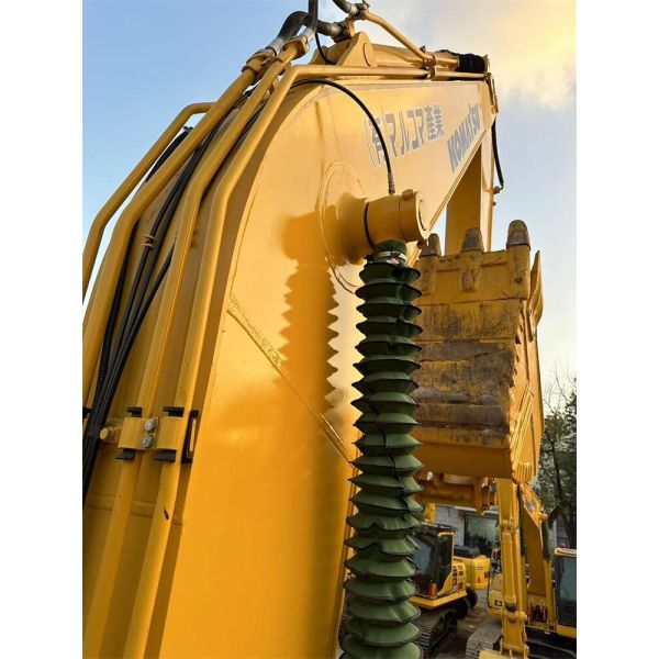 Japón Excavadora PC200 original usada para trabajos pesados Durabilidad larga Menos hora Más baja