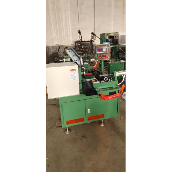 L1.55xW1xH1.5m Metal Parts Facing and Chamfering Machine for Customized Production