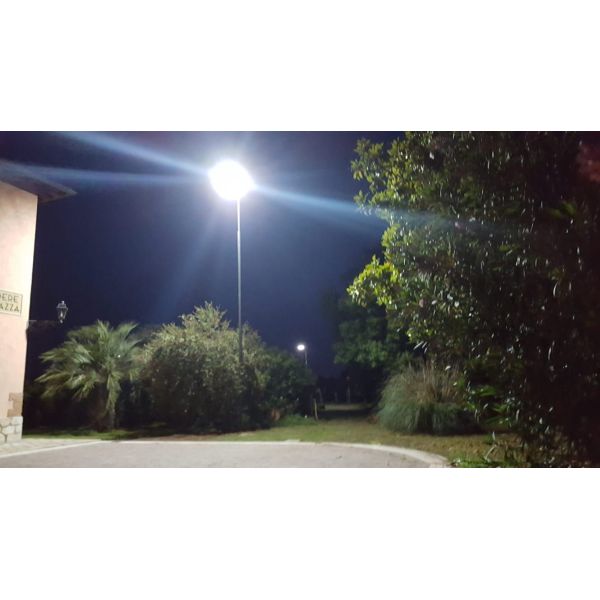 80W 57AH 12.8V Battery 6500K 170LM/W Waterproof Solar Lights