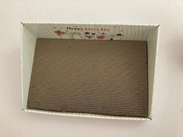 Recyclable Corrugated Cat Cardboard Scratcher Bed 700g For Playing Relaxing