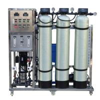 Sistema de ósmosis inversa de grado comercial para la purificación de agua a gran escala