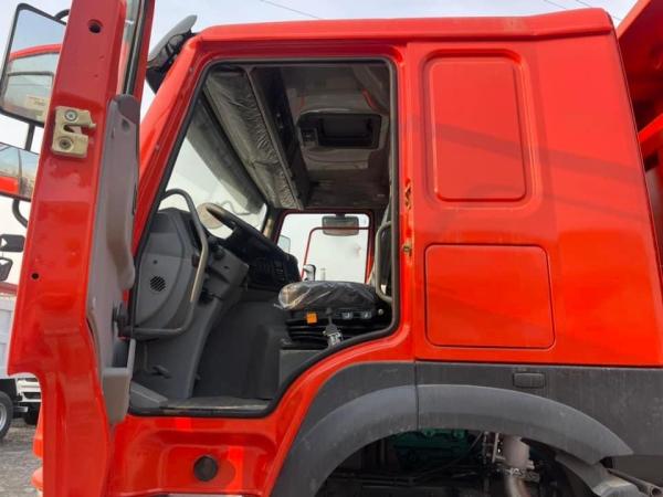 Howo Brand 8x4 Dump Truck 375 Horsepower Manual Transmission Diesel Fuel New Condition For Construction In Africa