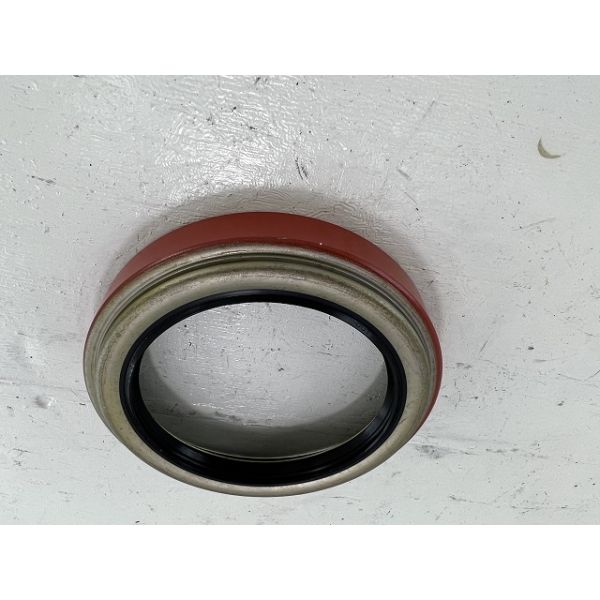 150*25mm Front Wheel Oil Seal for Qingling Heavy Truck Front Axle Disc Type