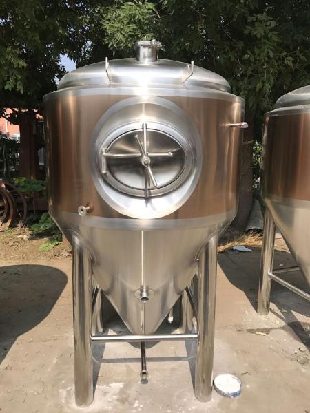 600L Beer Fermentation Tank , Conical Beer Fermenter With Rose Golden Color