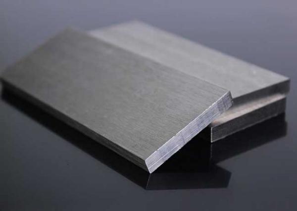 Hot Rolled 443 Stainless Steel Flat Bar Multipurpose Rectangle Shape
