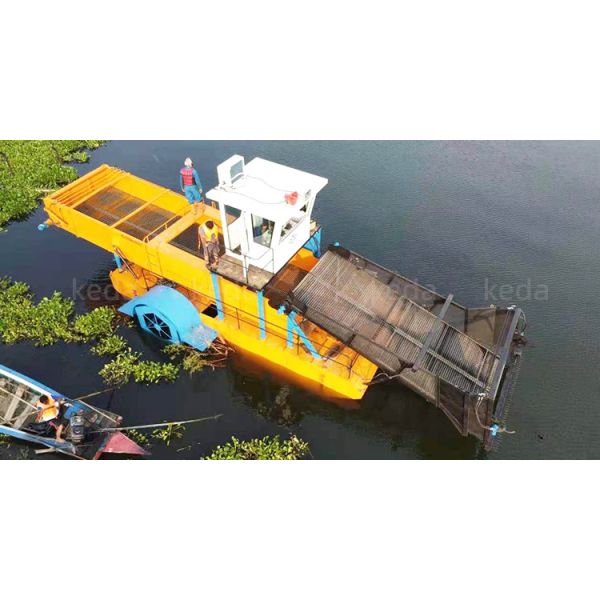 19000 KG Aquatic Weed Harvester with 4 Layers Anti-Rust Marine Paint and Automatic Hydraulic Control for River Cleaning