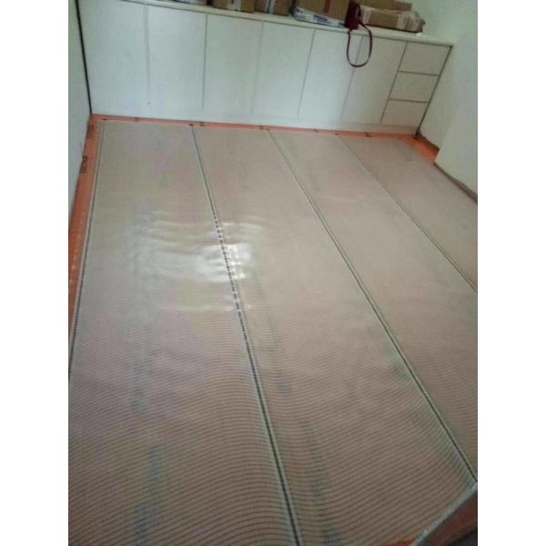 Graphene Carbon Floor Heating Film On The Wall / Carbon Film Underfloor Heating