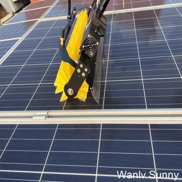 3.5 Meter Aluminum Alloy Handle Electric Solar Cleaning Machine for Cleaning Photovoltaic Panels