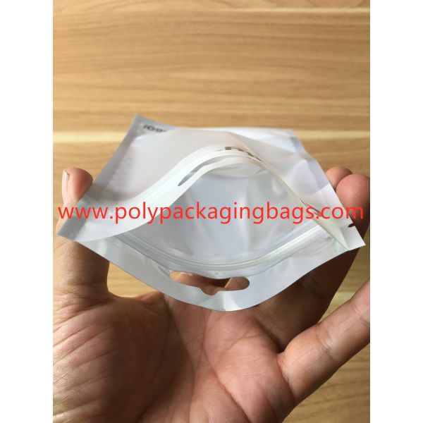 White Plastic Translucent Pearl Film Data Line Zipper Bags 8 Colors Gravure Printing