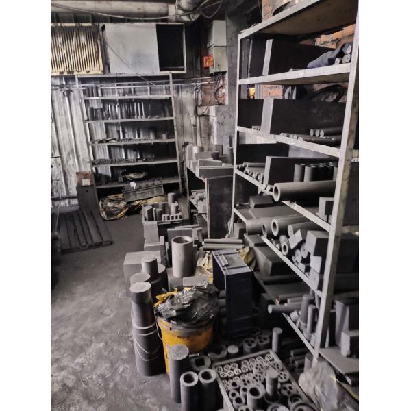 Used High Density Graphite Casting Mold for Brass Bars Rods and Tubes Production Line