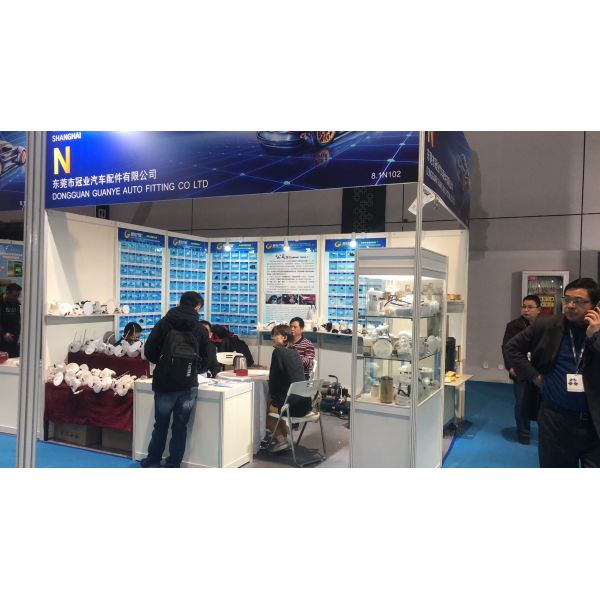 E8 PE20-13-35X Automobile Fuel Pump For Mazda​