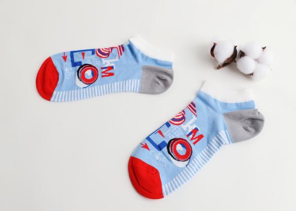 Anti Skid Moisture Proof Ankle Socks OEM For Autumn Winter