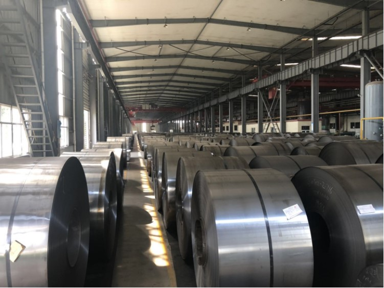 Сталь углерода края Q195 разреза свертывает спиралью катушку стальной пластины Q345 S355MC