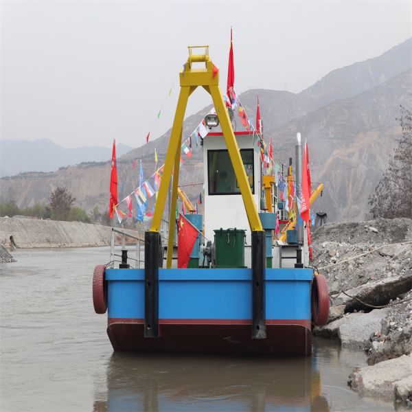 Multi-Function Service Working Boat for Cutter Suction Dredger