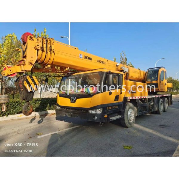 Certification ISO9001 Hoist Crane 2019 Xg 25ton Used Truck Crane After-sales Service