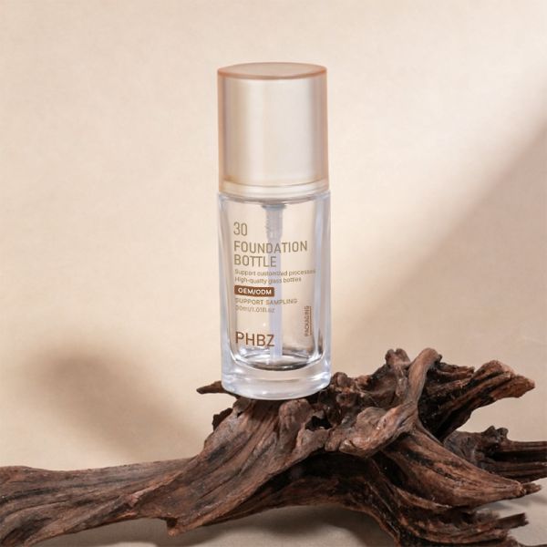 Liquid Foundation Bottles glass cosmetic packaging designed to enhance the shelf appeal and usability of liquid makeup products