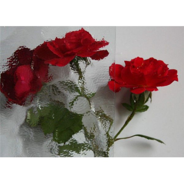 Customized Figured Glass Shower Panels 3.5mm 4mm 5mm Thickness Glass Shower Enclosures