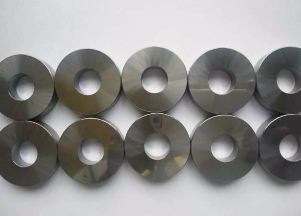 Carboneto de tungstênio de grande resistência Seat com boa resistência da temperatura