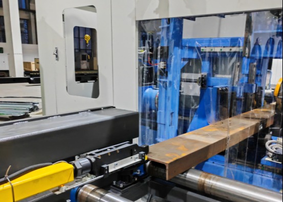 55KW Total Power Cnc I Beam Drilling Sawing Processing Machine Line 3 Tool Magazines