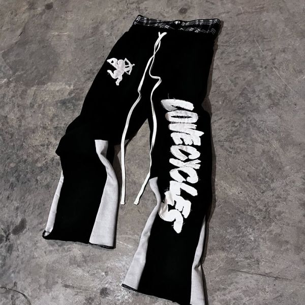 Traje de sudor personalizado de dos piezas Traje deportivo Aplique Traje de bordado de angustia Traje de sudor con cremallera con capucha y pantalones de sudor de doble capa