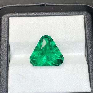 Gema de pedra de safira verde OEM Service Al2O3 com corte clássico
