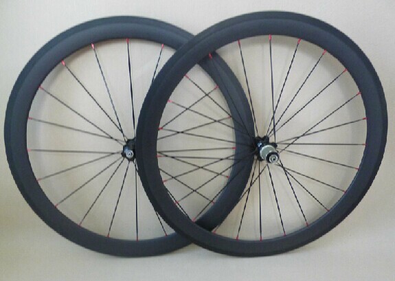 Hand built cheap Wheel Material 50mm*23mm 700c full carbon rim clincher road