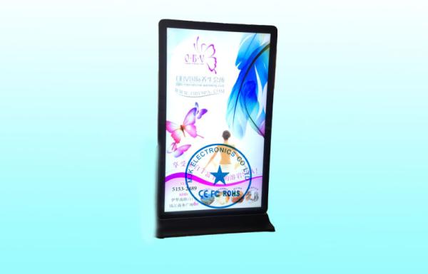 Floor Standing 82 inch LCD Digital Display 1080P With Large Screen