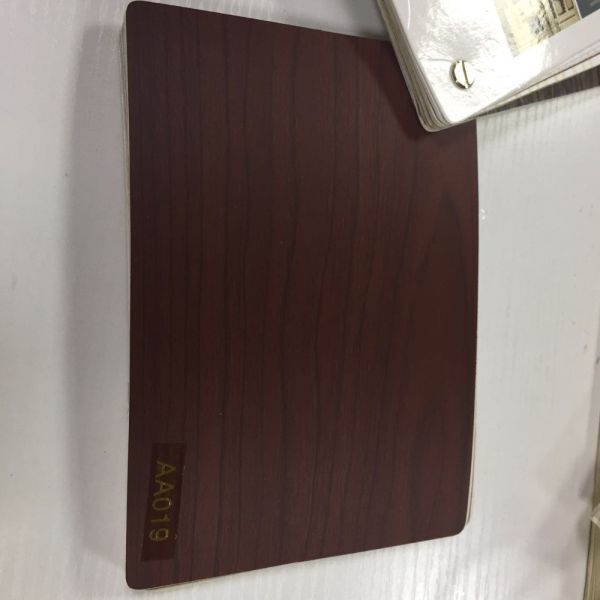 Meubles Largeur 1400 mm Feuille de bois en PVC opaque pour MDF Film de décoration de porte sous vide