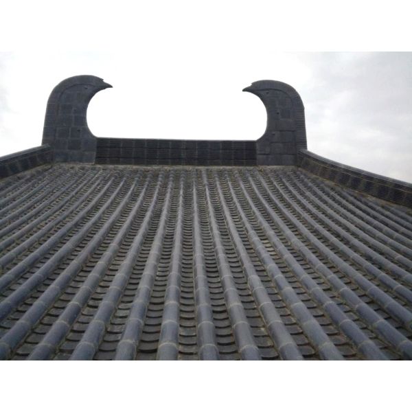 Gris chino antiguo de las tejas de tejado esmaltado