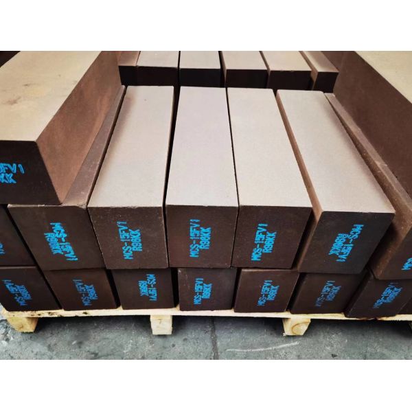 Brique à chromite de la meilleure qualité de magnésie avec le caractère r