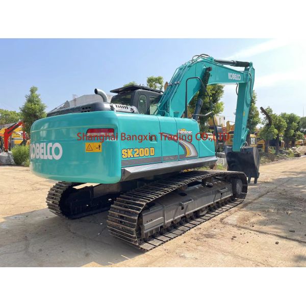 Almost Used Kobelco SK200-8 Excavator 2021 Year Manufacture with 700 Working Hours