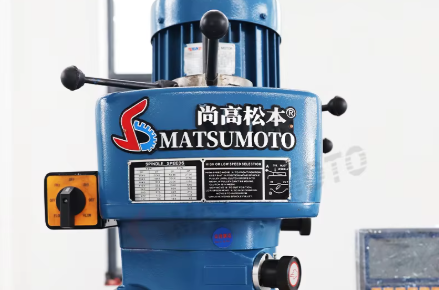 M5W Vertical And Horizontal Milling Machine 1370x305mm With Rotatable Turret Head