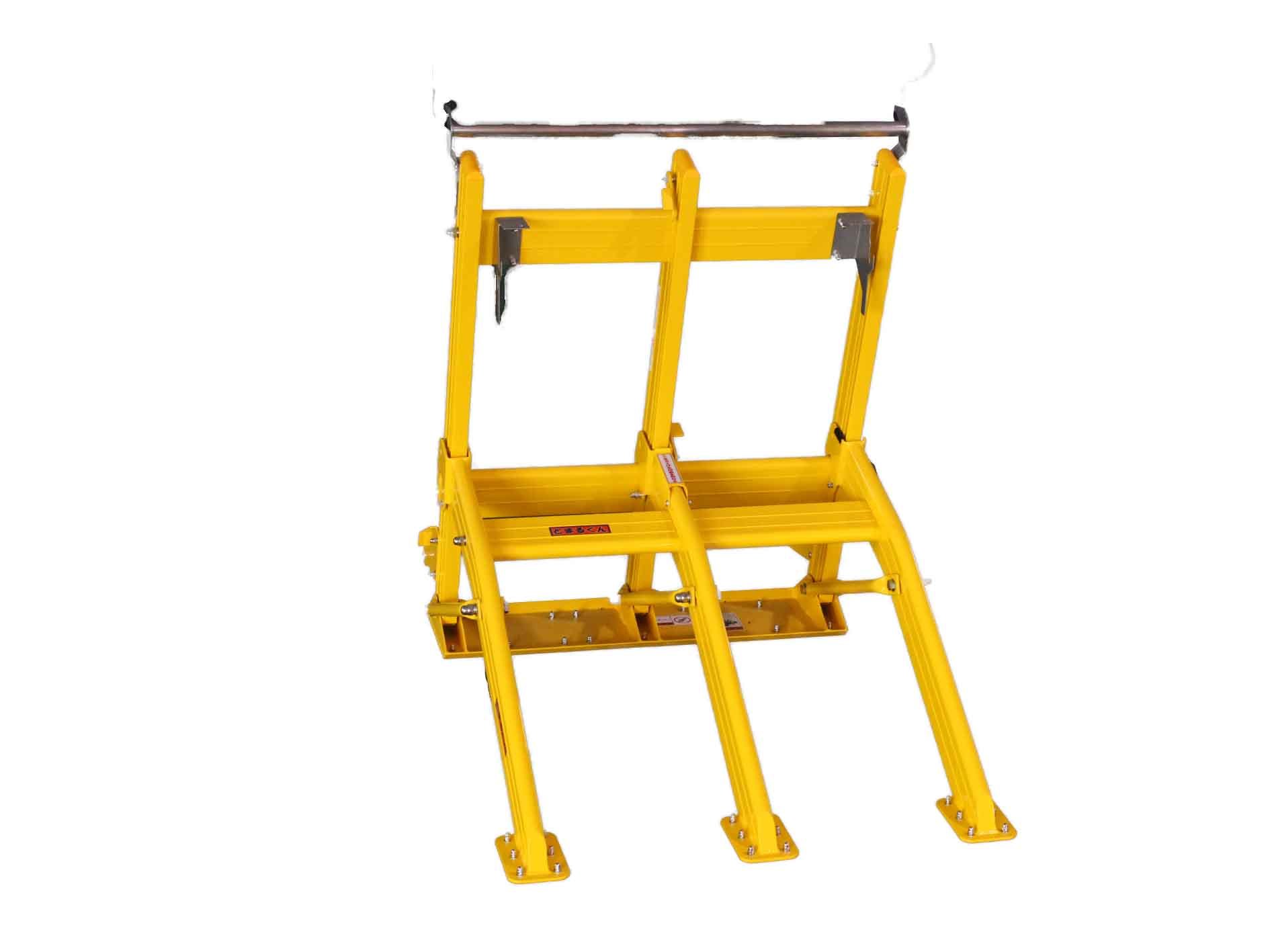 Foldable Lightweight Vehicle Interceptor with One-Person Deployment for Construction Safety Mobile Barrier