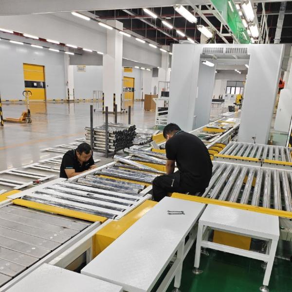 Ligne de montage de climatiseur automatique - configurations semi-automatisées/entièrement automatisées