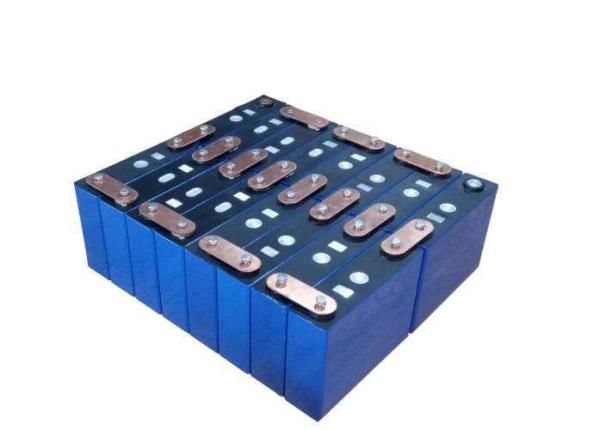 3.2V LiFePO4 CATL Célula de bateria de íons de lítio 310ah 320ah Ciclo de vida longo
