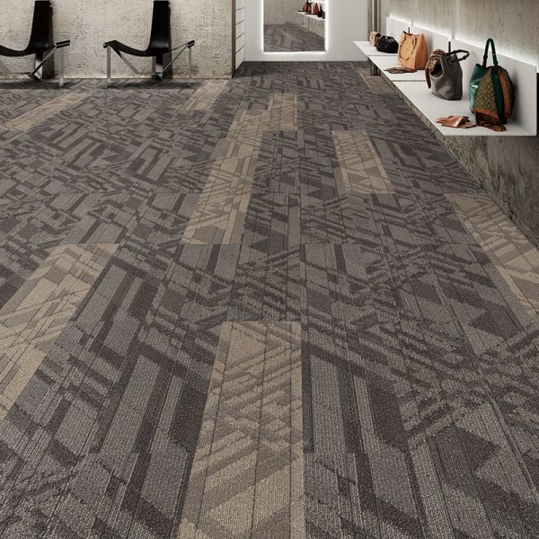 Customized Color High Traffic Anti-fire Floor Modular Carpet for Office Made of Nylon